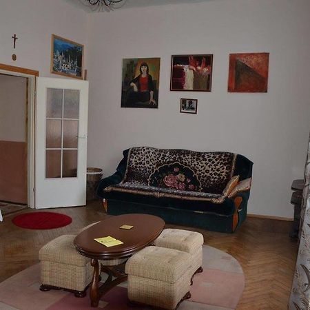 Mieszkanie Na Szpitalnej Lviv Dış mekan fotoğraf