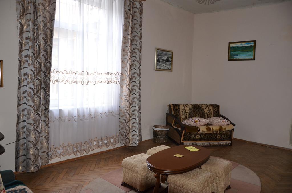 Mieszkanie Na Szpitalnej Lviv Dış mekan fotoğraf